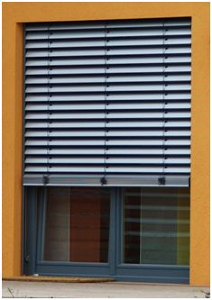 Zsaluzia — 1. kép